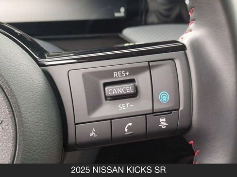 Used 2025 Nissan Kicks SR FWD image 18