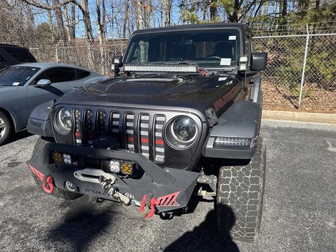 Used 2022 Jeep Wrangler Unlimited Rubicon image 2