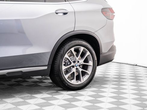 New 2026 BMW X5 xDrive50e w/ Executive Package image 35