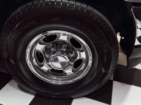 Used 2001 Ford Excursion Limited image 26