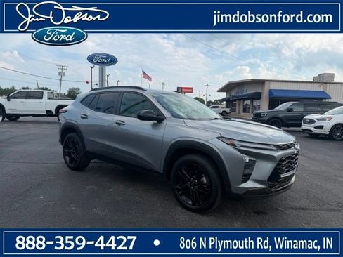 Used 2025 Chevrolet Trax ACTIV w/ Driver Confidence Package FWD image 1