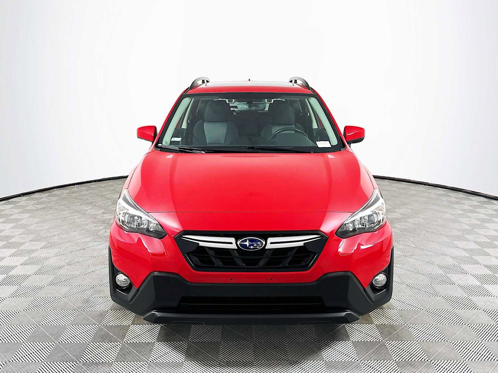 Used 2021 Subaru Crosstrek 2.0i Premium w/ Moonroof Package AWD/4WD image 2