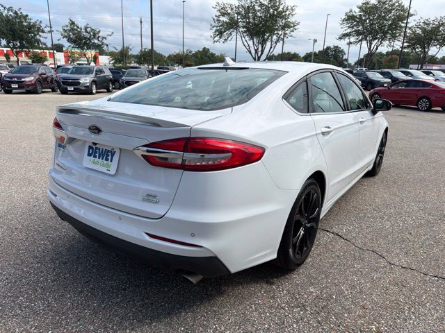 Used 2019 Ford Fusion SE w/ Equipment Group 151A FWD image 5