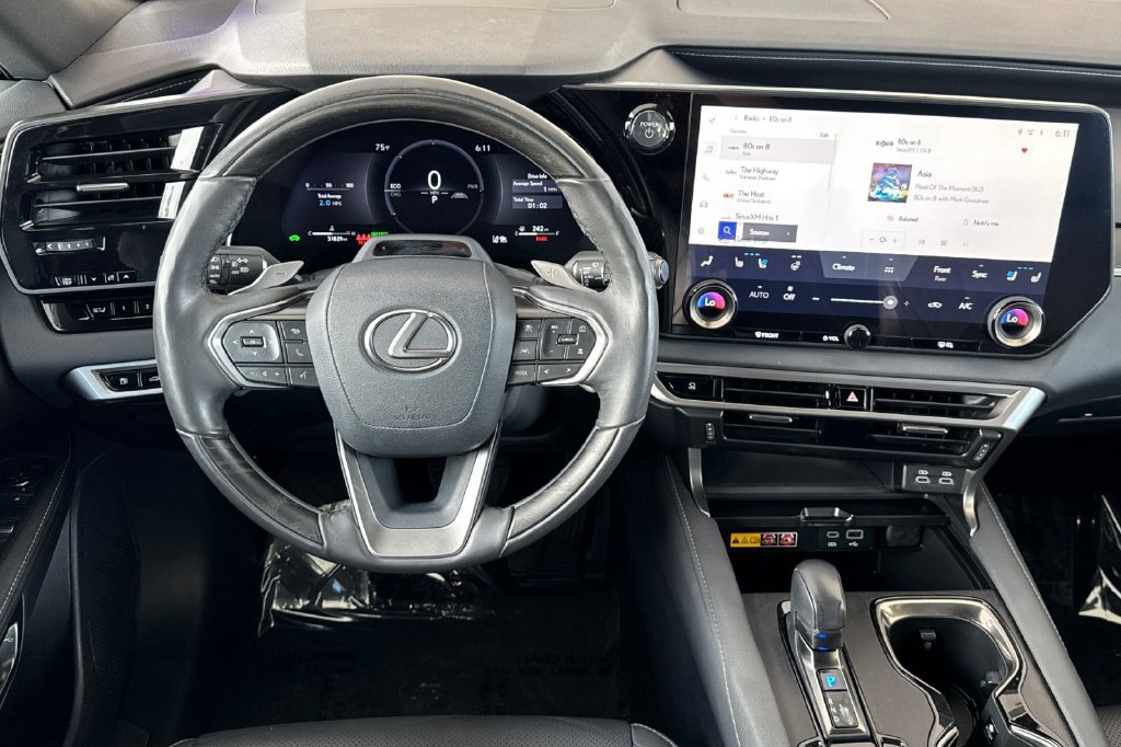 Used 2025 Lexus RX 350h w/ Convenience Package AWD/4WD image 16