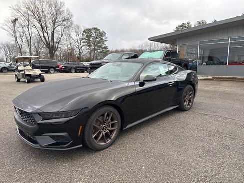 New 2026 Ford Mustang Coupe w/ Bronze Appearance Package image 4