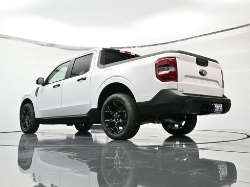 New 2025 Ford Maverick XLT w/ XLT Luxury Package AWD/4WD image 45