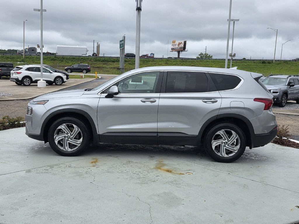 Used 2021 Hyundai Santa Fe SE FWD image 6