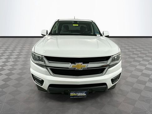 Used 2016 Chevrolet Colorado LT image 2