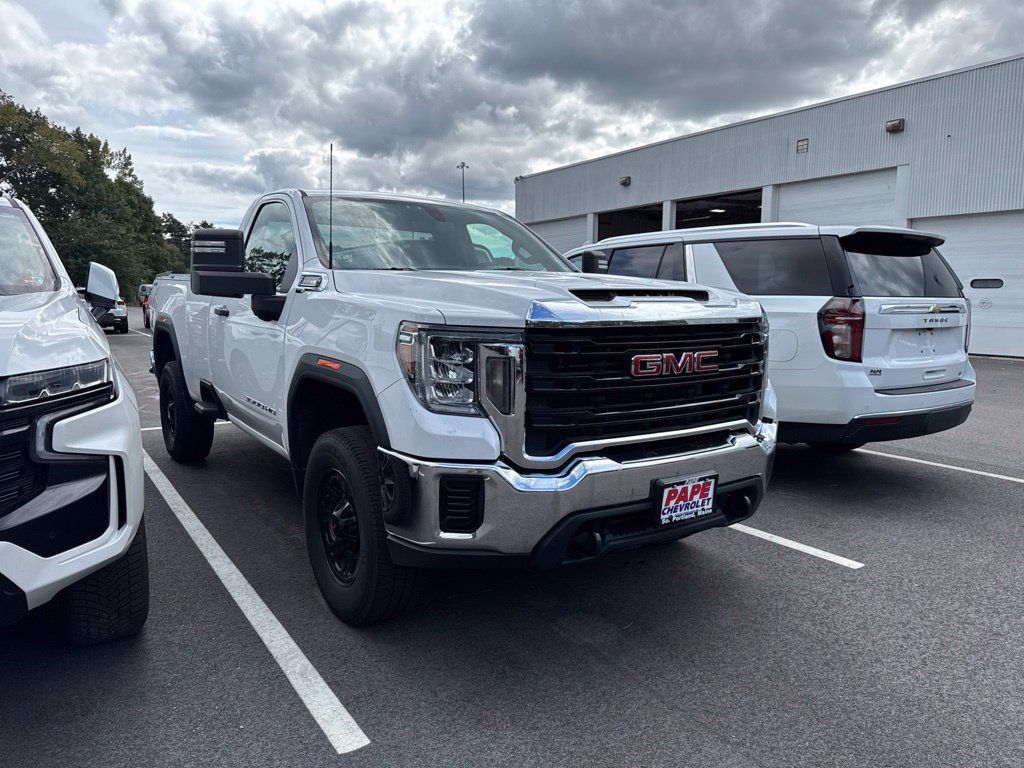 Used 2023 GMC Sierra 3500 Pro w/ Convenience Package AWD/4WD image 2