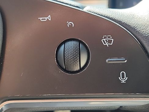 Used 2021 Tesla Model S Plaid image 38