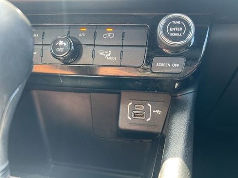 Used 2022 Jeep Compass Altitude image 20