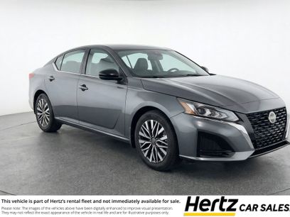 Used 2025 Nissan Altima 2.5 SV
