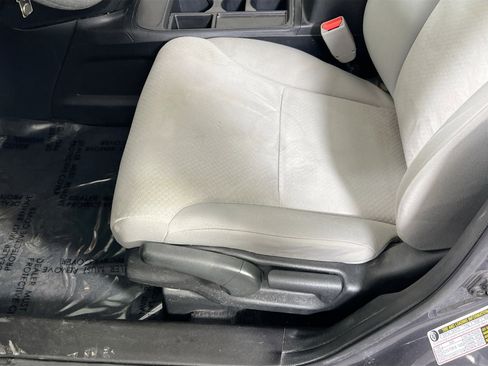 Used 2016 Honda CR-V LX image 18