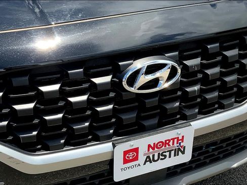 Used 2021 Hyundai Santa Fe SE FWD image 28