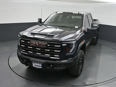 Used 2025 GMC Sierra 2500 AT4X w/ AT4X AEV Edition image 35