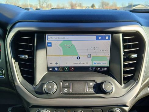 Used 2022 GMC Acadia AT4 image 21