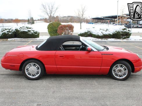 Used 2002 Ford Thunderbird image 8