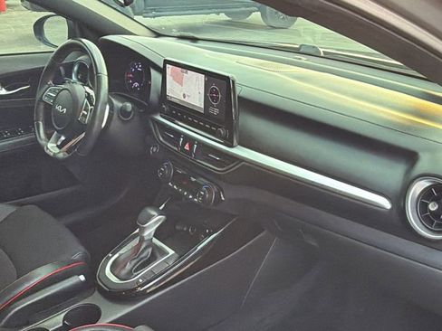 Used 2022 Kia Forte GT image 32