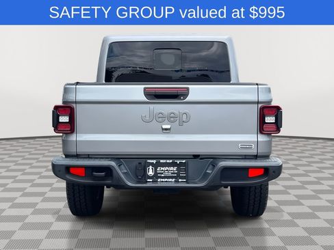 Certified 2020 Jeep Gladiator Overland image 9