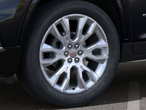 New 2024 GMC Acadia Denali w/ Super Cruise Package image 9