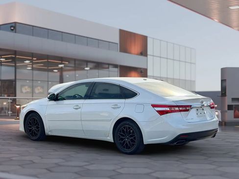 Used 2015 Toyota Avalon XLE FWD image 8