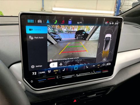 New 2026 Volkswagen ID.4 Pro image 20