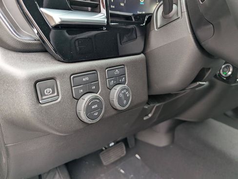 New 2026 Chevrolet Silverado 1500 LT AWD/4WD image 18
