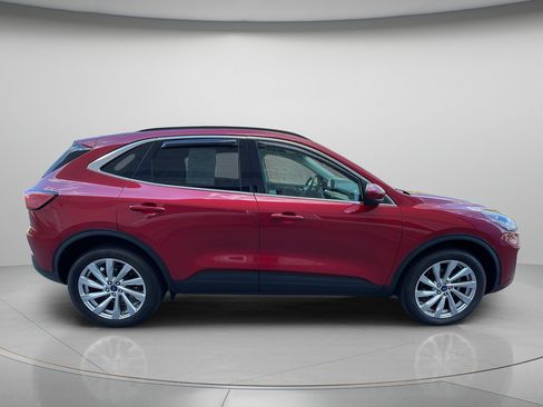 Used 2022 Ford Escape Titanium w/ Titanium Elite Package AWD/4WD image 12
