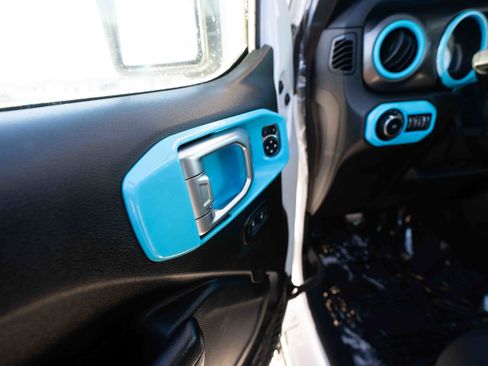 Used 2020 Jeep Wrangler Unlimited Sport S image 7