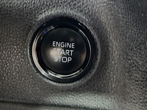 Used 2025 Toyota Tundra SR5 w/ SR5 Convenience Package RWD image 23