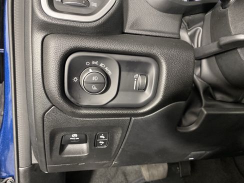 Used 2023 RAM 1500 Big Horn AWD/4WD image 26