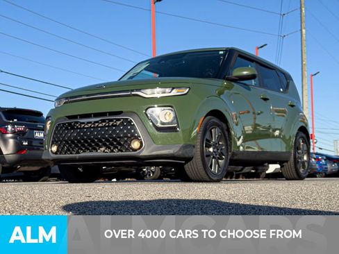 Used 2020 Kia Soul EX image 3