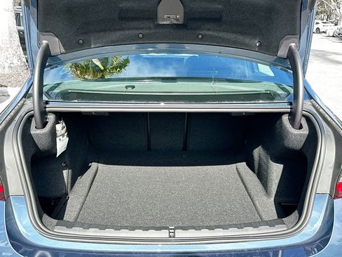 New 2025 BMW 330i Sedan w/ Premium Package image 23