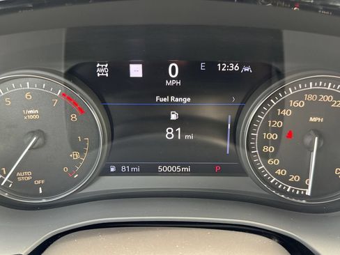 Used 2023 Cadillac XT6 Premium Luxury w/ Technology Package AWD/4WD image 13