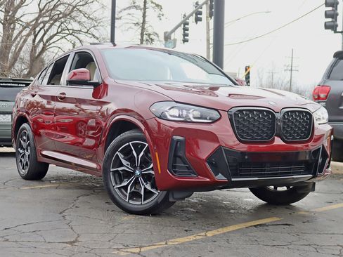 Used 2023 BMW X4 xDrive30i w/ M Sport Package AWD/4WD image 9
