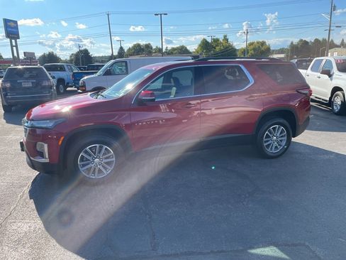 Certified 2023 Chevrolet Traverse LT image 9