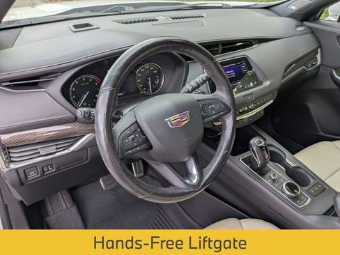 Used 2019 Cadillac XT4 Sport image 17