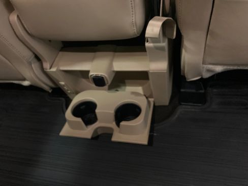 Used 2019 Ford F150 Lariat image 10