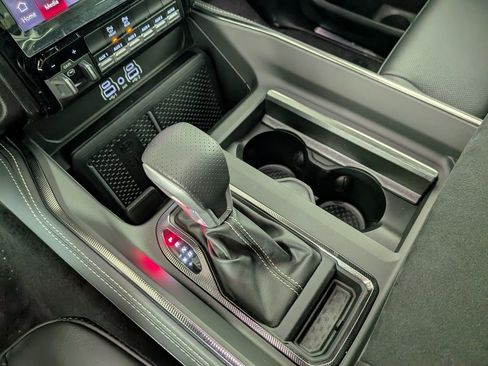 New 2026 RAM 1500 RHO image 27