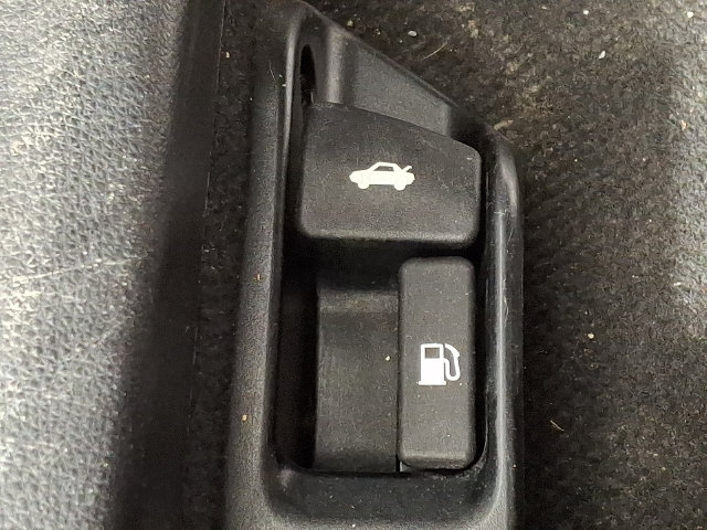 Used 2024 Toyota Corolla LE FWD image 24