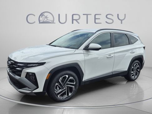 New 2026 Hyundai Tucson SEL Plus FWD image 1