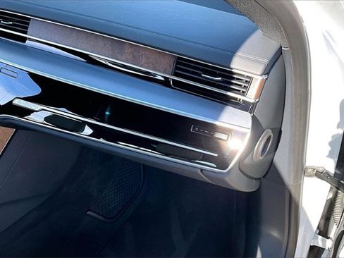 Used 2023 Audi A8 L 3.0T w/ Luxury Package image 16