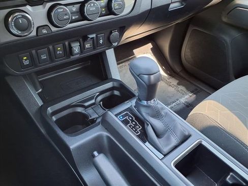 Used 2023 Toyota Tacoma TRD Off-Road w/ Technology Package image 25