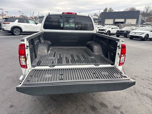 Used 2016 Nissan Frontier SV image 23