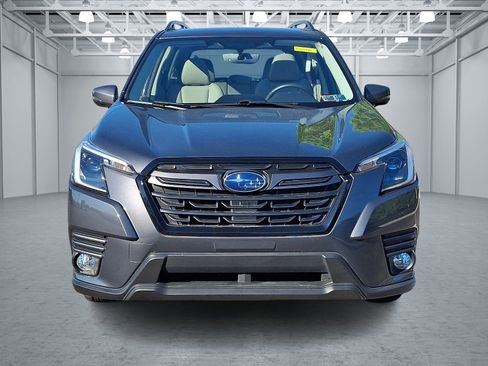 Used 2023 Subaru Forester Limited w/ Popular Package #2 AWD/4WD image 2