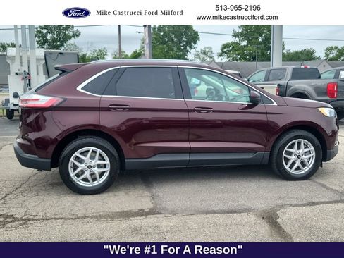 Certified 2024 Ford Edge SEL w/ Convenience Package AWD/4WD image 6