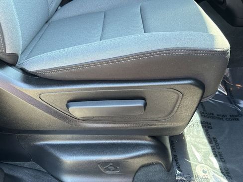 Used 2022 RAM 1500 Big Horn AWD/4WD image 29