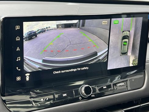 New 2026 Mitsubishi Outlander AWD image 21