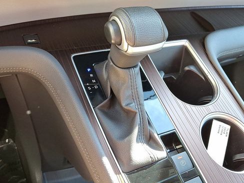 Used 2024 Toyota Sienna XLE image 15