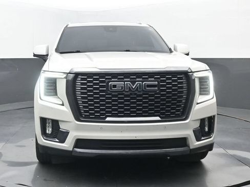 Used 2023 GMC Yukon Denali Ultimate AWD/4WD image 5